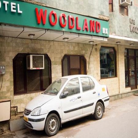 Hotel Woodland Deluxe New Delhi Exterior photo